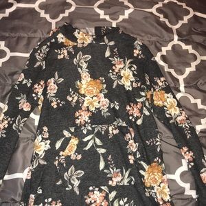 Floral hooded shirt